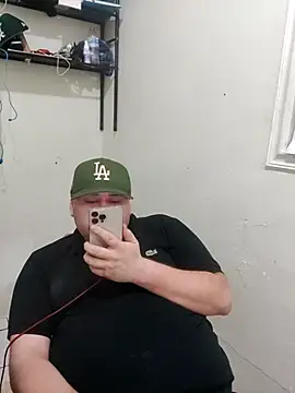 Snapshot of RodeMud chatting on 02/20/26, 10:16 RodeMud online show from 02/20/26, 10:16