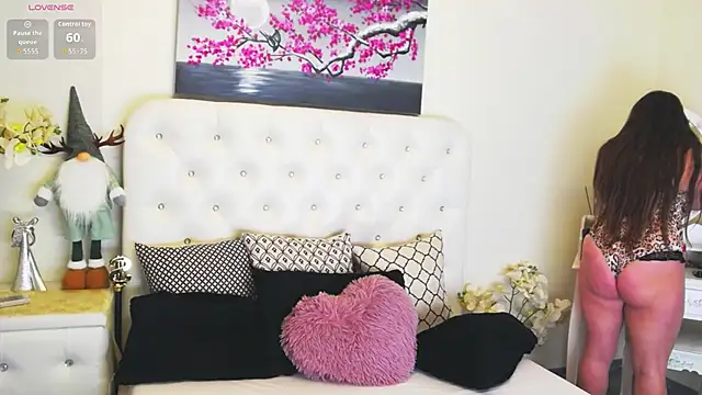 Ysabell01 online show from 02/11/26, 05:23