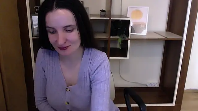 LaimaV  online show from 04/22/26, 09:27