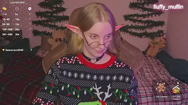 Snapshot of Fluffy_muffin_ chatting on 12/11/24, 10:06 Fluffy muffin online show from 12/11/24, 10:06