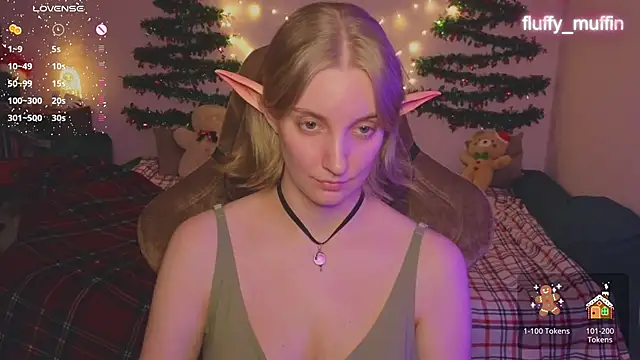 Snapshot of Fluffy_muffin_ chatting on 12/14/24, 07:03 Fluffy muffin online show from 12/14/24, 07:03