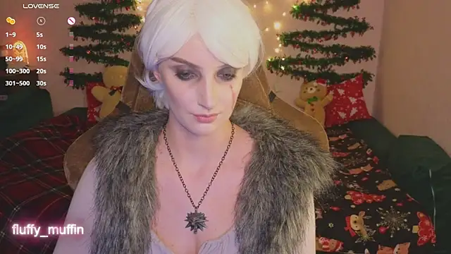 Snapshot of Fluffy_muffin_ chatting on 12/20/24, 07:17 Fluffy muffin online show from 12/20/24, 07:17