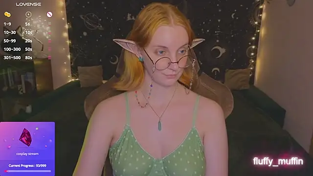 Snapshot of Fluffy_muffin_ chatting on 01/31/25, 05:53 Fluffy muffin online show from 01/31/25, 05:53