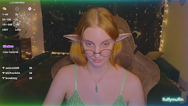 Snapshot of Fluffy_muffin_ chatting on 02/02/25, 10:06 Fluffy muffin online show from 02/02/25, 10:06