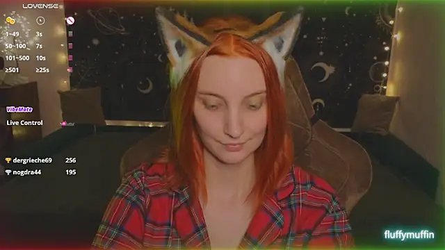 Snapshot of Fluffy_muffin_ chatting on 02/08/25, 09:57 Fluffy muffin online show from 02/08/25, 09:57