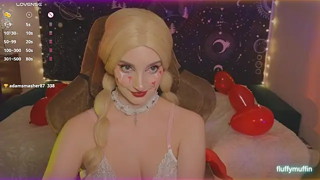 Snapshot of Fluffy_muffin_ chatting on 02/15/25, 03:20 Fluffy muffin online show from 02/15/25, 03:20