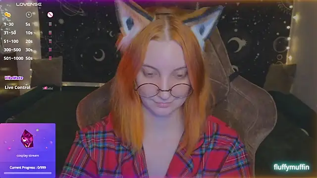 Snapshot of Fluffy_muffin_ chatting on 02/15/25, 07:06 Fluffy muffin online show from 02/15/25, 07:06