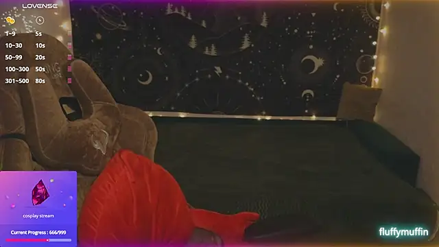 Snapshot of Fluffy_muffin_ chatting on 02/16/25, 07:05 Fluffy muffin online show from 02/16/25, 07:05