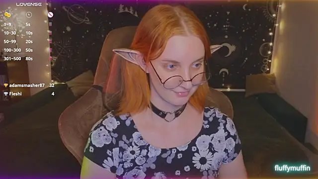 Snapshot of Fluffy_muffin_ chatting on 02/19/25, 10:09 Fluffy muffin online show from 02/19/25, 10:09