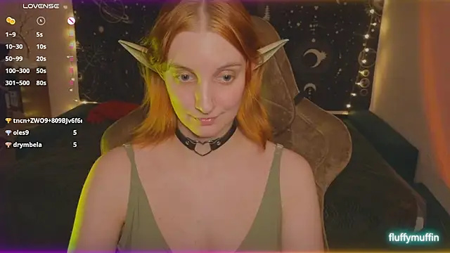 Snapshot of Fluffy_muffin_ chatting on 03/06/25, 09:53 Fluffy muffin online show from 03/06/25, 09:53