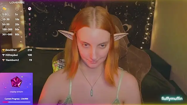 Snapshot of Fluffy_muffin_ chatting on 03/08/25, 10:13 Fluffy muffin online show from 03/08/25, 10:13