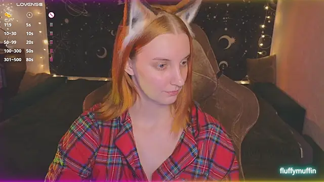 Snapshot of Fluffy_muffin_ chatting on 03/13/25, 04:34 Fluffy muffin online show from 03/13/25, 04:34
