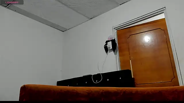 Snapshot of chloe_evanx_ chatting on 12/11/24, 07:36 chloe evanx  online show from 12/11/24, 07:36