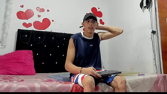 Snapshot of chloe_evanx_ chatting on 02/22/25, 07:14 chloe evanx  online show from 02/22/25, 07:14