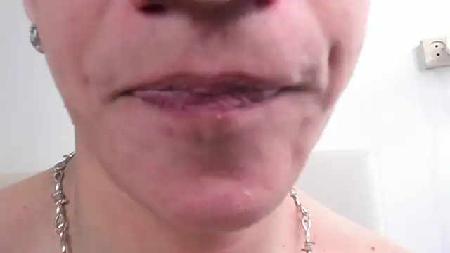 Andrew Clar online show from 12/03/25, 03:43