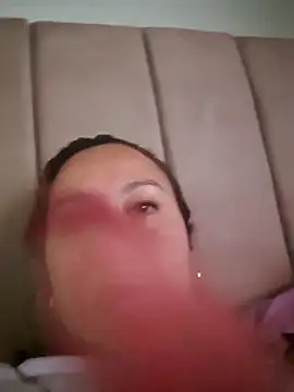 Snapshot of RenataSexy_ chatting on 10/17/25, 05:15 RenataSexy online show from 10/17/25, 05:15