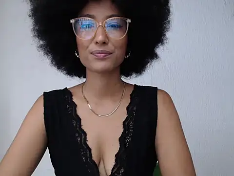 violettamartins online show from 04/16/26, 07:36