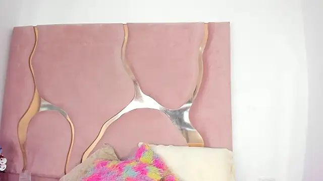 Sofia-candyht online show from 04/04/26, 08:28