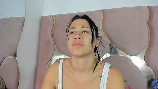 Snapshot of Sofia-candyht chatting on 04/28/26, 08:58 Sofia-candyht online show from 04/28/26, 08:58