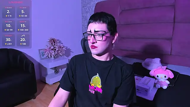 melodybonss  online show from 12/19/24, 09:18