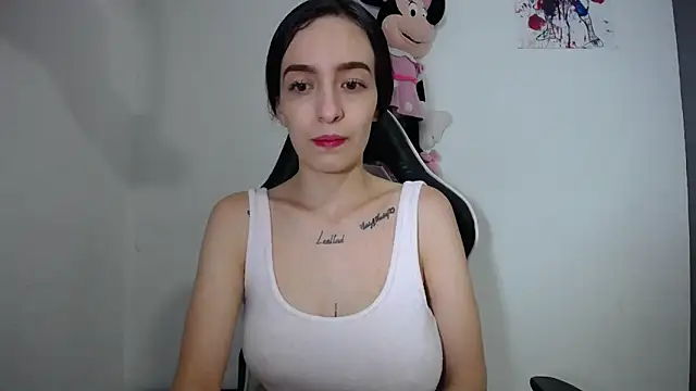 Snapshot of bulma_milk chatting on 10/01/25, 04:51 bulma milk online show from 10/01/25, 04:51