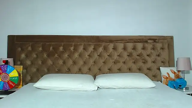 Aylinhoney08 online show from 04/22/26, 04:59