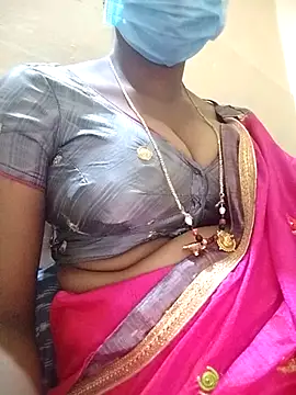 Snapshot of Jyotilakshmi chatting on 10/30/25, 05:46 Jyotilakshmi online show from 10/30/25, 05:46