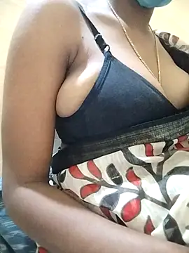 Snapshot of Jyotilakshmi chatting on 11/09/25, 06:39 Jyotilakshmi online show from 11/09/25, 06:39