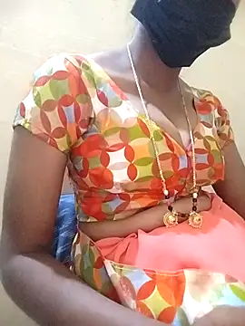 Snapshot of Jyotilakshmi chatting on 12/05/25, 06:37 Jyotilakshmi online show from 12/05/25, 06:37