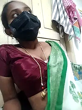 Snapshot of Jyotilakshmi chatting on 12/16/25, 05:45 Jyotilakshmi online show from 12/16/25, 05:45