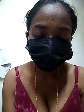 Snapshot of Jyotilakshmi chatting on 04/29/26, 05:52 Jyotilakshmi online show from 04/29/26, 05:52