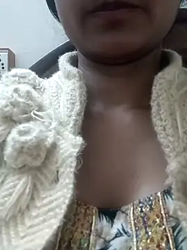 Snapshot of Rajni-Mehra chatting on 02/09/25, 04:07 Rajni-Mehra online show from 02/09/25, 04:07