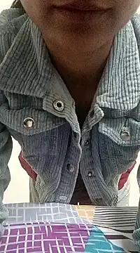 Snapshot of Rajni-Mehra chatting on 02/13/25, 03:35 Rajni-Mehra online show from 02/13/25, 03:35