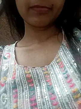 Snapshot of Rajni-Mehra chatting on 02/17/25, 03:42 Rajni-Mehra online show from 02/17/25, 03:42