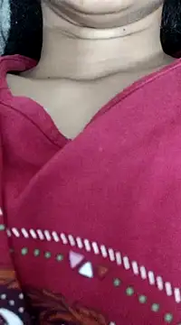 Snapshot of Rajni-Mehra chatting on 03/10/25, 03:12 Rajni-Mehra online show from 03/10/25, 03:12