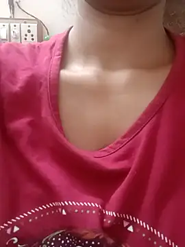 Snapshot of Rajni-Mehra chatting on 03/21/25, 03:12 Rajni-Mehra online show from 03/21/25, 03:12