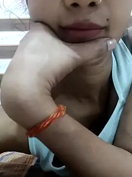 Snapshot of Rajni-Mehra chatting on 09/30/25, 06:51 Rajni-Mehra online show from 09/30/25, 06:51