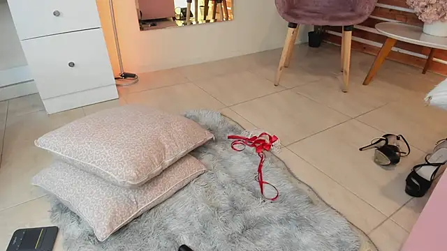 Sapphire Venuss online show from 02/10/25, 12:30