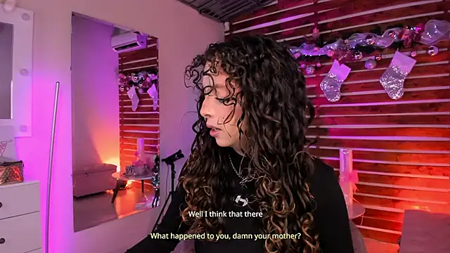 Sapphire Venuss online show from 12/16/25, 01:43