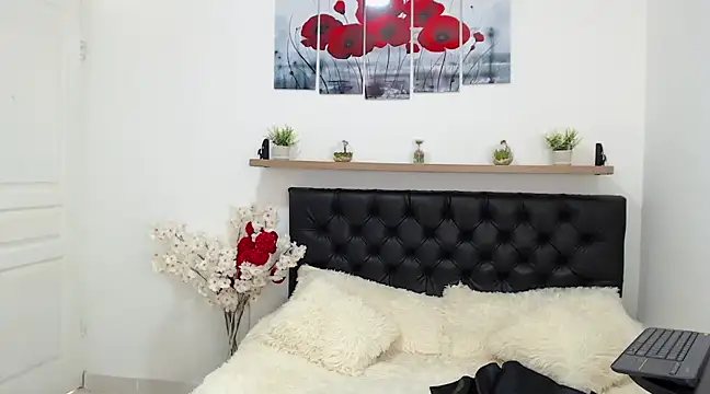 Snapshot of lily_f00x chatting on 01/18/25, 03:27 lily f00x online show from 01/18/25, 03:27