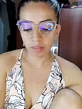 anngela01 online show from 01/31/25, 08:12