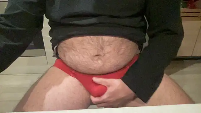 Beardedbear37 online show from 03/06/25, 07:54