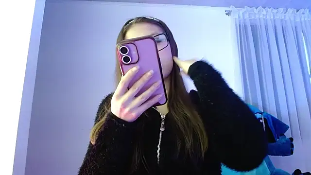 Aurora blossom   online show from 09/27/25, 12:54