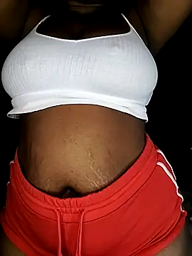 ThickPearlx23 online show from 03/15/26, 06:52