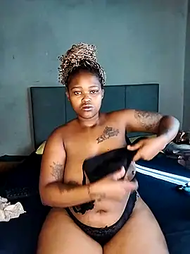 ThickPearlx23 online show from 04/29/26, 07:01