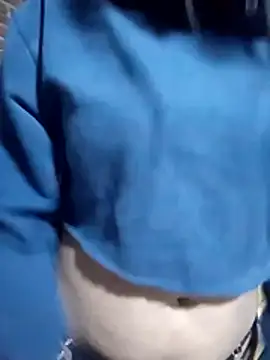 yovana13 online show from 11/23/25, 10:48