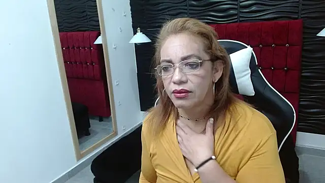 Snapshot of PervertedMature chatting on 01/28/25, 03:25 PervertedMature online show from 01/28/25, 03:25