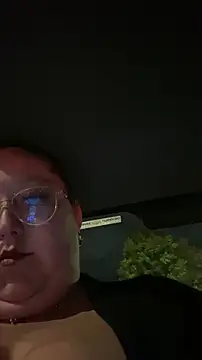 Chloee ep online show from 11/27/25, 12:13