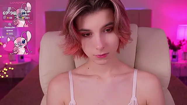 HaylaAmber online show from 01/18/25, 07:58