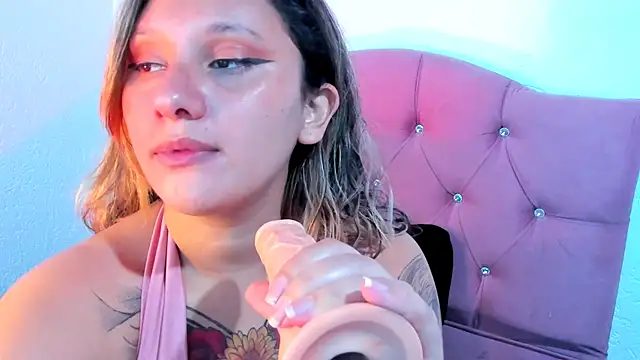 Mila nixon02 online show from 03/03/25, 03:31